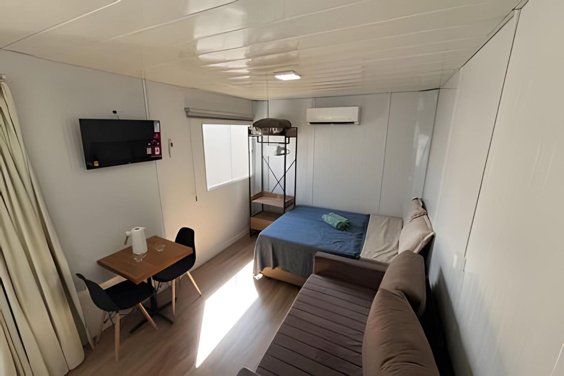 Apartment Ln *