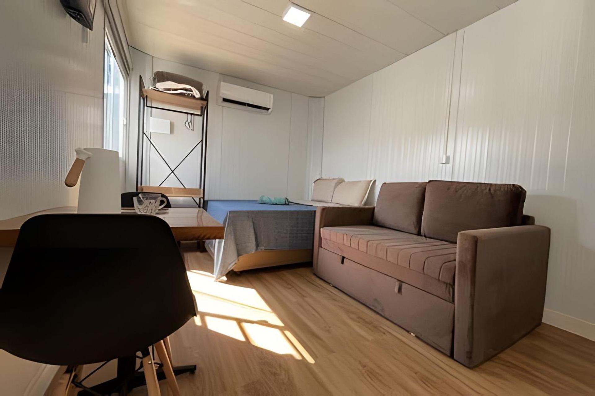 Ln Apartment
