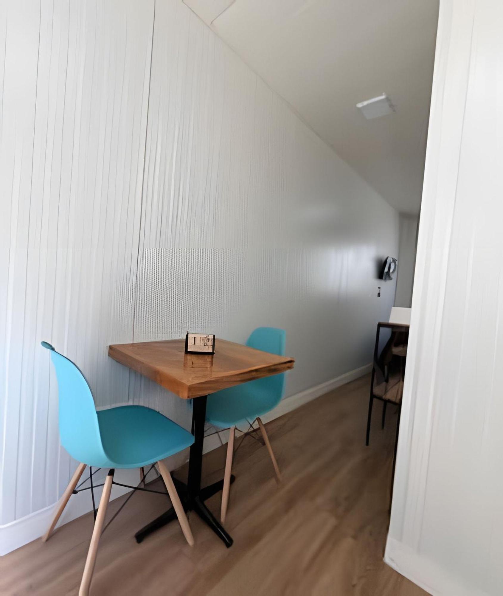 Apartment Ln *
